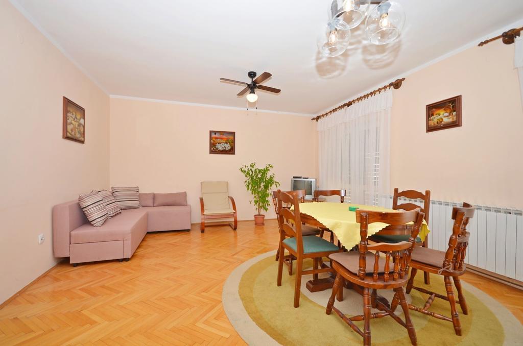 Apartments Marija Near Center 沃迪切 外观 照片