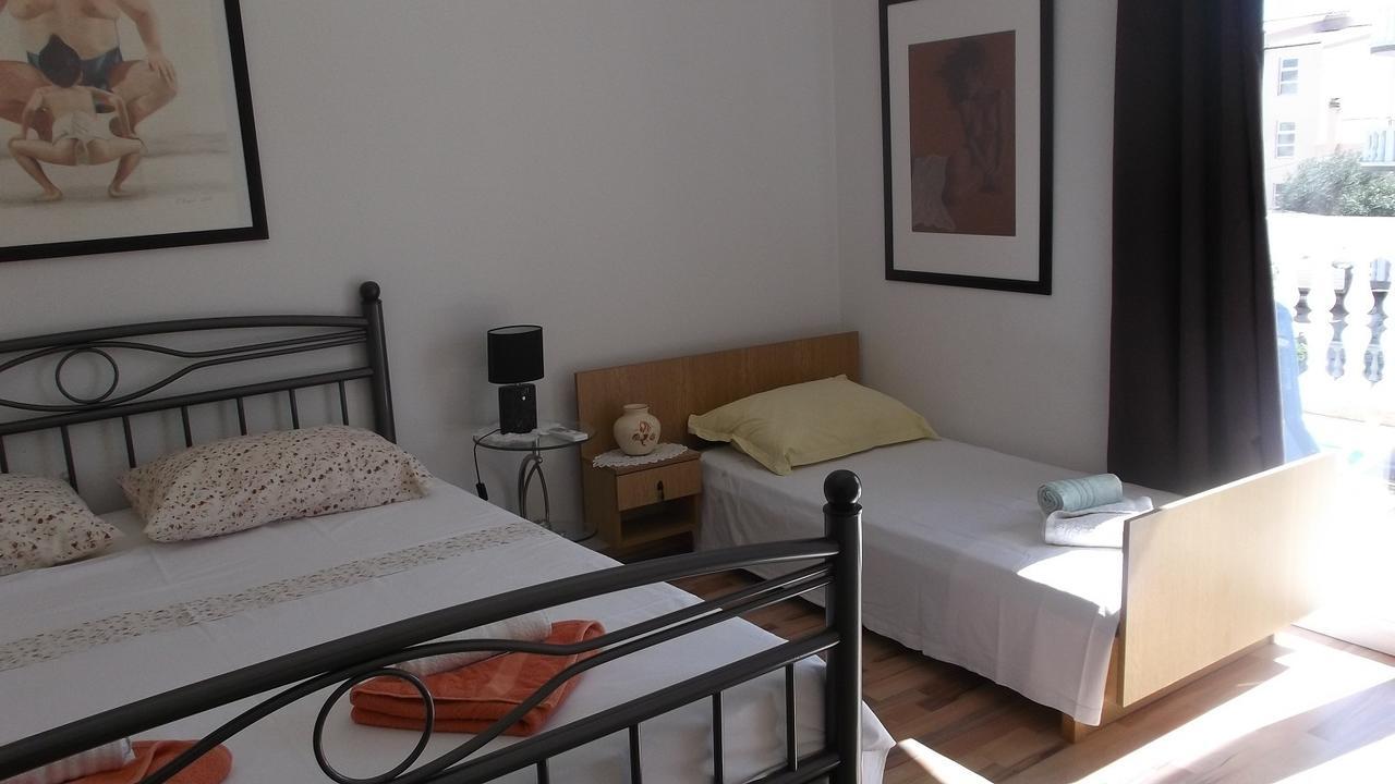 Apartments Marija Near Center 沃迪切 客房 照片