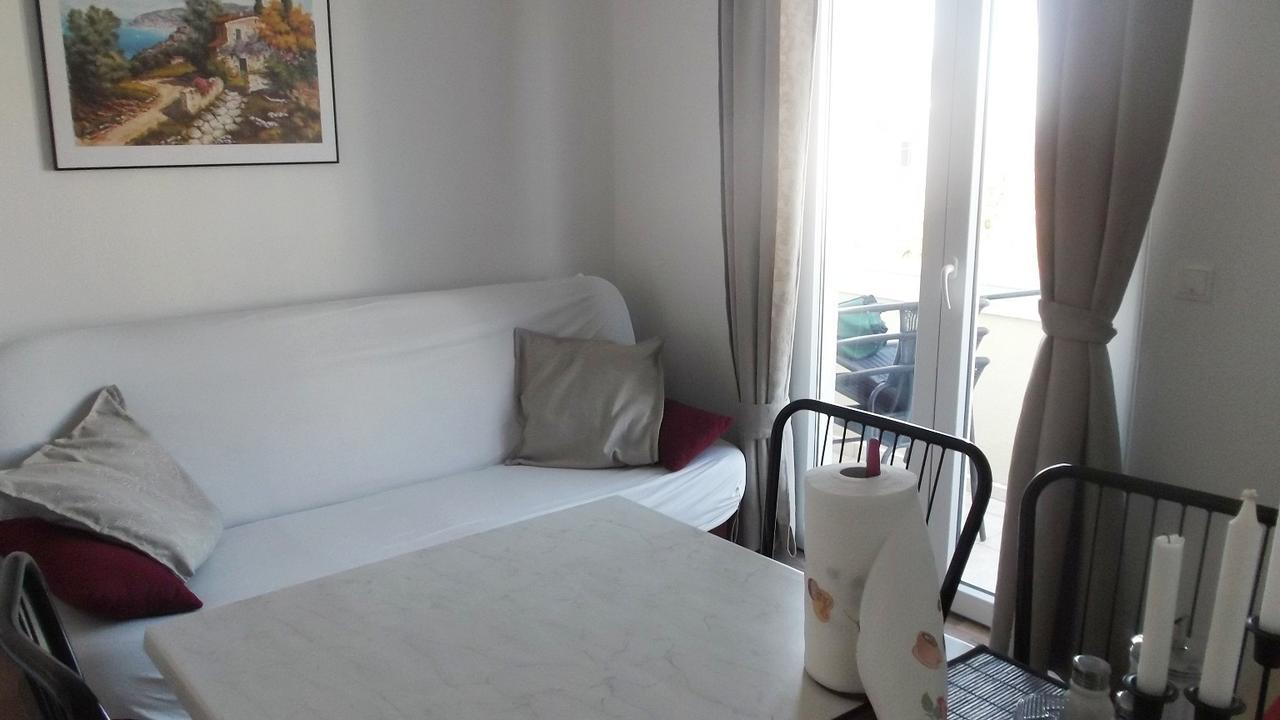Apartments Marija Near Center 沃迪切 客房 照片
